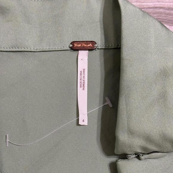 NWOT Free People Phoebe Matcha Green Satin High Waisted Short Mini Skirt- Size 4 - Picture 6 of 6